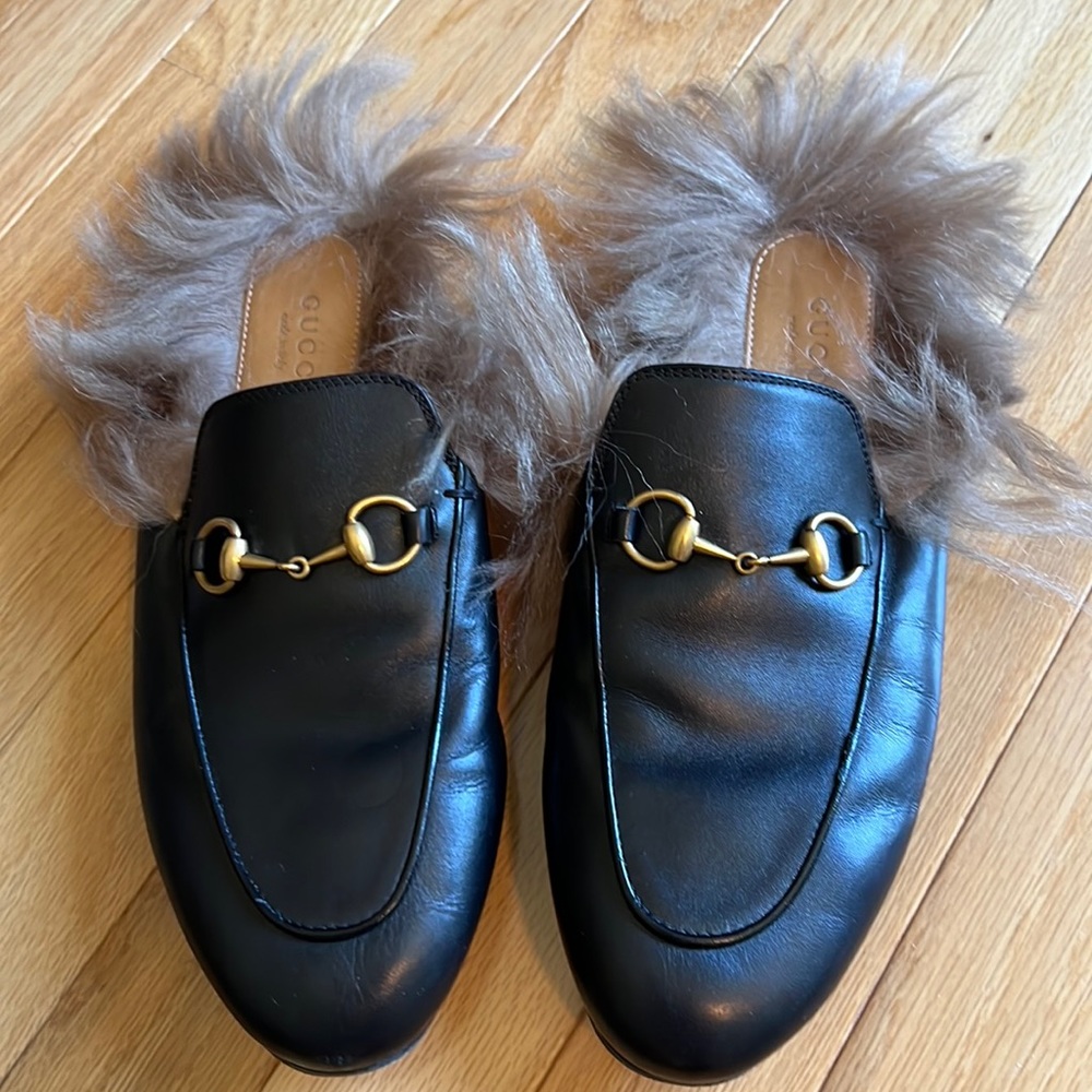 Gucci Black Leather Fur-Lined Horsebit Mules